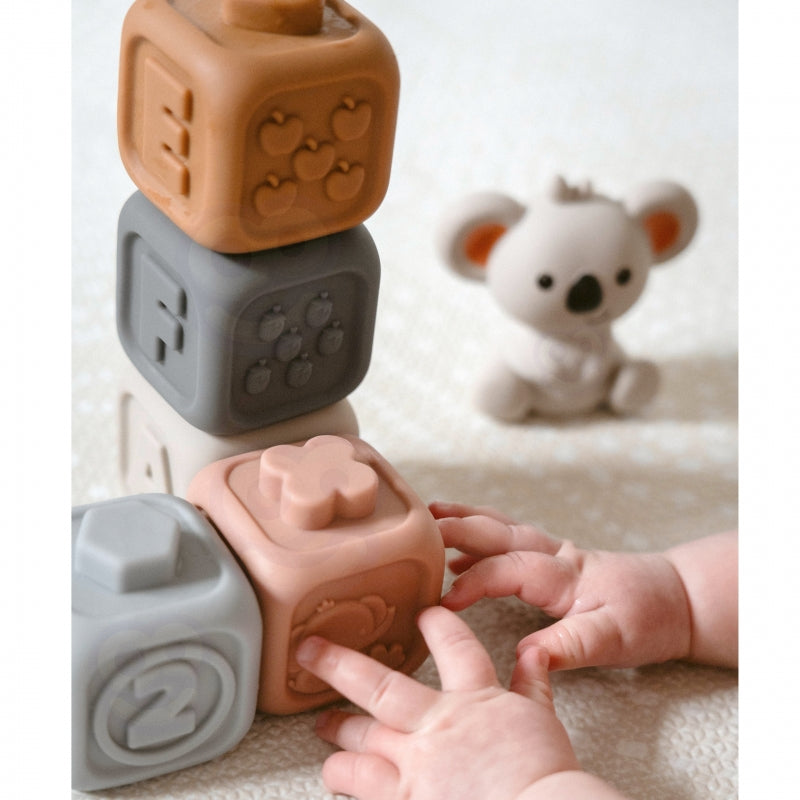 Zestaw Edukacyjna Piramdka Klocki Sensoryczne 2w1 Gryzak Cyferki